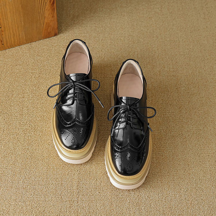 Pantofi damă din piele naturală, model brogue cu platformă groasă, șireturi