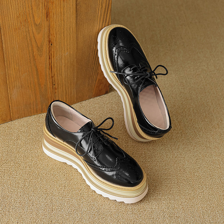 Pantofi damă din piele naturală, model brogue cu platformă groasă, șireturi