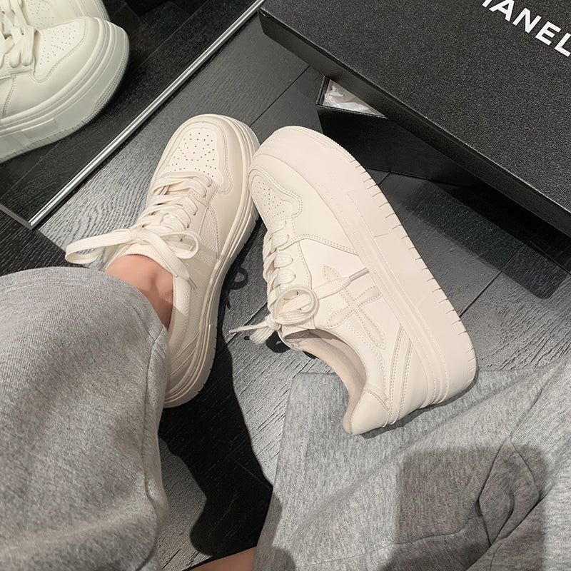 Pantofi platformă damă din piele, talpă groasă înălțătoare, model casual cu șireturi