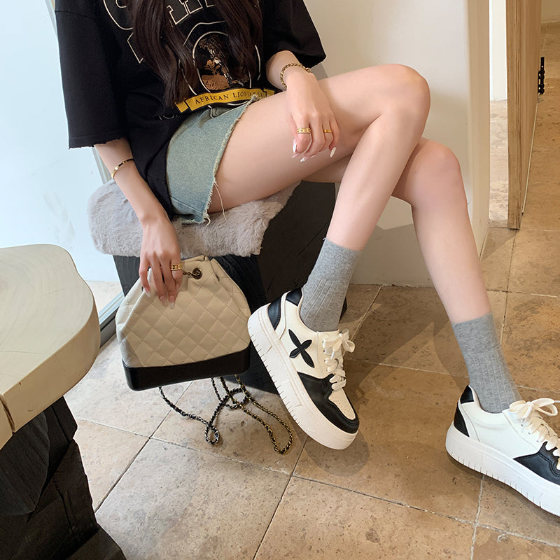 Pantofi platformă damă din piele, talpă groasă înălțătoare, model casual cu șireturi