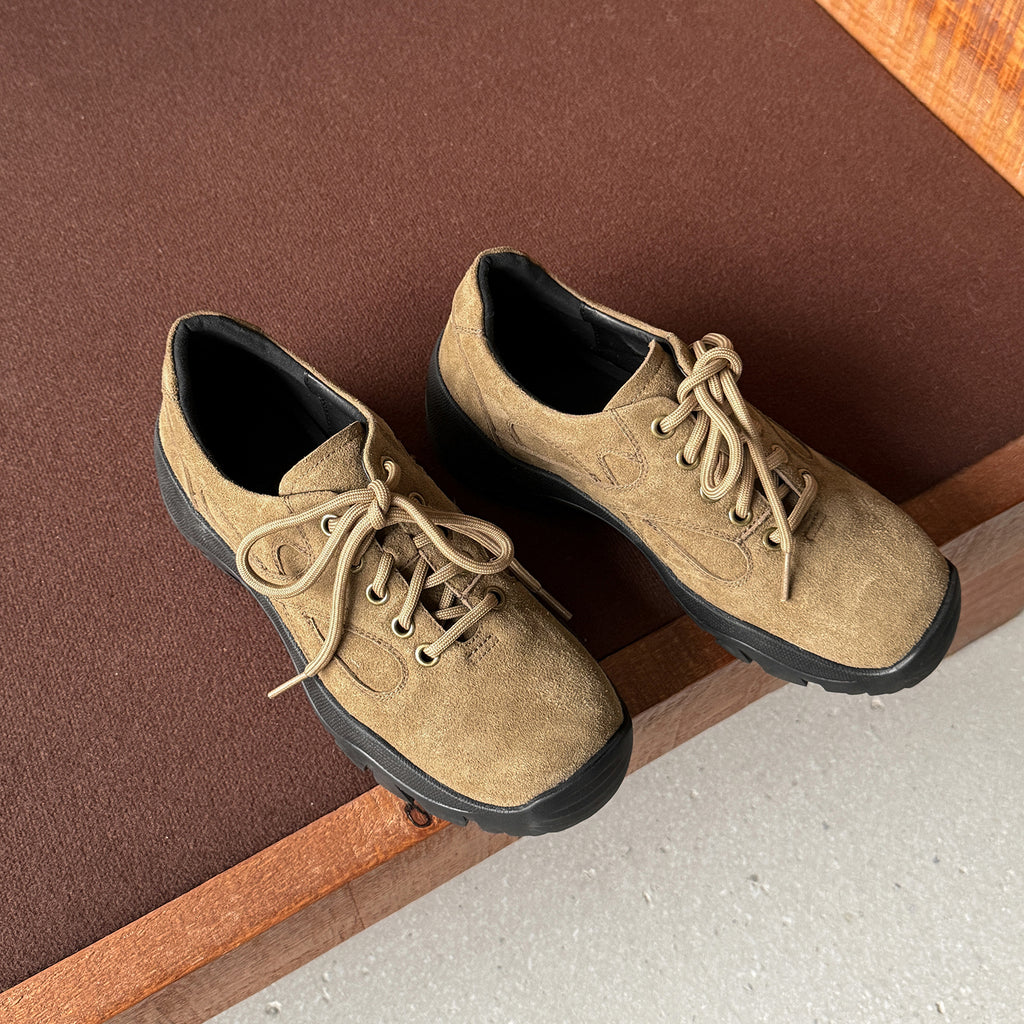 Pantofi casual damă piele întoarsă maro‑kaki, talpă groasă antiderapantă, model outdoor urban